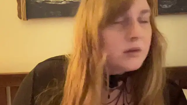 Snapshot of thickgingergoddess chatting on March 6, 2025, 8:05 pm thickgingergoddess online show from March 6, 2025, 8:05 pm