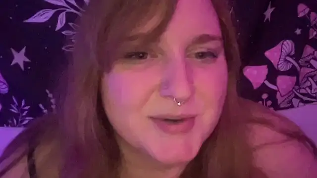 Snapshot of thickgingergoddess chatting on March 23, 2025, 4:05 am thickgingergoddess online show from March 23, 2025, 4:05 am