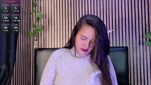 Victoria Ponce1 online show from September 30, 2025, 8:47 pm