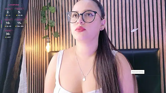 Victoria Ponce1 online show from October 18, 2025, 8:09 pm