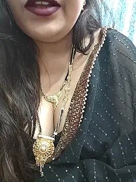 Snapshot of Mayuri77 chatting on March 10, 2025, 8:04 am Mayuri77 online show from March 10, 2025, 8:04 am