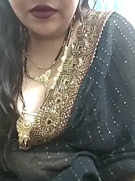 Snapshot of Mayuri77 chatting on March 22, 2025, 4:37 pm Mayuri77 online show from March 22, 2025, 4:37 pm