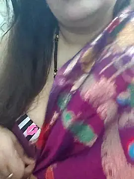 Snapshot of Mayuri77 chatting on September 18, 2025, 6:59 am Mayuri77 online show from September 18, 2025, 6:59 am