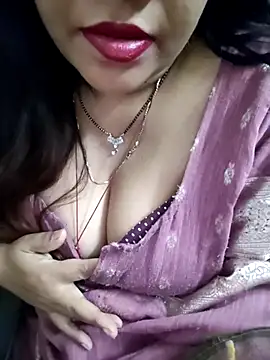Mayuri77 online show from May 26, 2026, 7:43 pm