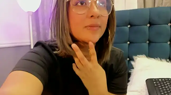 Pandoracherry online show from February 27, 2025, 5:34 am