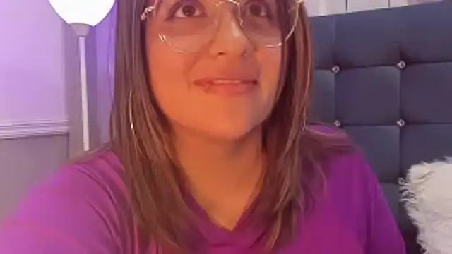 Pandoracherry online show from March 22, 2025, 7:04 am