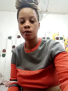 LolaTwerksXX online show from October 12, 2025, 12:26 pm