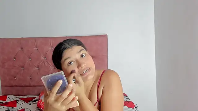 alexa  freddryy online show from February 4, 2025, 6:38 pm
