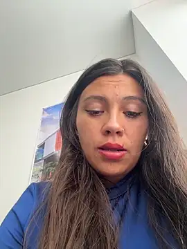 LIZ-06  online show from February 12, 2026, 1:17 pm