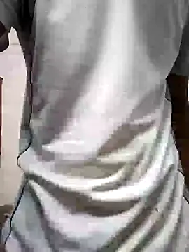 Snapshot of Vishuuuu__13 chatting on January 8, 2025, 5:37 pm Vishuuuu 13 online show from January 8, 2025, 5:37 pm