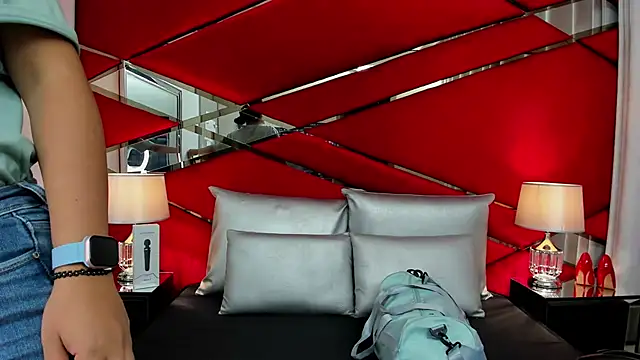 Snapshot of AdeleGray chatting on January 4, 2025, 11:54 am AdeleGray online show from January 4, 2025, 11:54 am