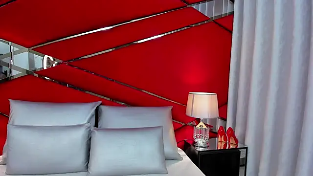 Snapshot of AdeleGray chatting on January 13, 2025, 5:44 pm AdeleGray online show from January 13, 2025, 5:44 pm