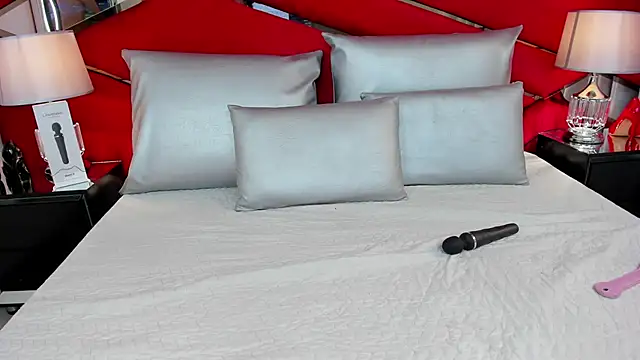 Snapshot of AdeleGray chatting on January 14, 2025, 2:53 pm AdeleGray online show from January 14, 2025, 2:53 pm