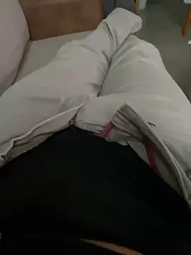 Snapshot of FabioF698 chatting on January 2, 2025, 9:50 pm FabioF698 online show from January 2, 2025, 9:50 pm