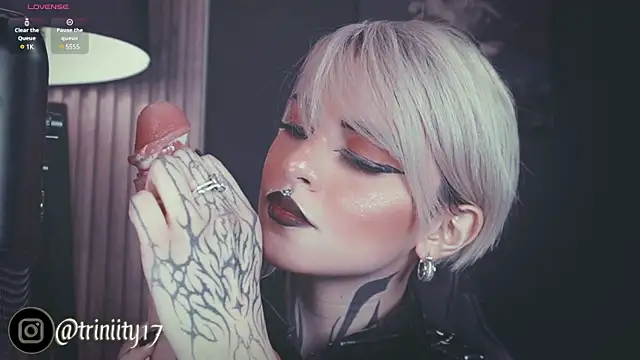 Snapshot of Trinity___s chatting on December 26, 2024, 7:38 pm Trinity s online show from December 26, 2024, 7:38 pm