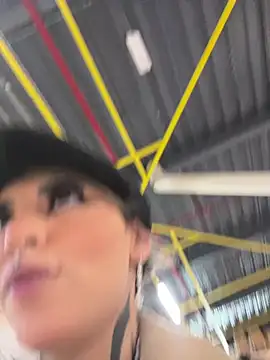 Snapshot of Trinity___s chatting on January 27, 2025, 6:41 pm Trinity s online show from January 27, 2025, 6:41 pm