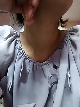 BabySlimmy10 online show from March 15, 2025, 8:32 pm