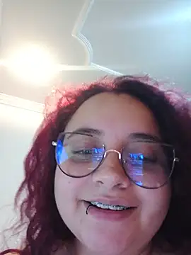 CURVY-HORNY online show from May 19, 2026, 1:56 am