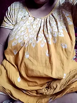 Hotty-rumi online show from October 10, 2025, 4:50 pm