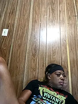 kobrashekyng online show from December 19, 2025, 10:39 pm