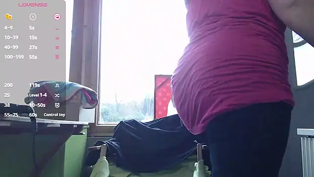 Snapshot of KasiaPrivat chatting on January 2, 2025, 10:26 am KasiaPrivat online show from January 2, 2025, 10:26 am