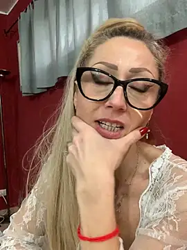 Snapshot of harleyejoker1 chatting on December 19, 2024, 3:08 pm harleyejoker1 online show from December 19, 2024, 3:08 pm