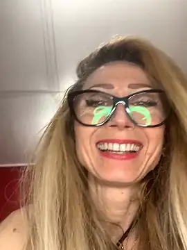 Snapshot of harleyejoker1 chatting on March 7, 2025, 4:11 pm harleyejoker1 online show from March 7, 2025, 4:11 pm