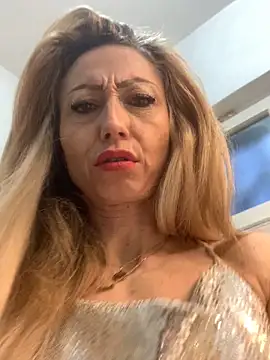 Snapshot of harleyejoker1 chatting on March 23, 2025, 5:21 am harleyejoker1 online show from March 23, 2025, 5:21 am