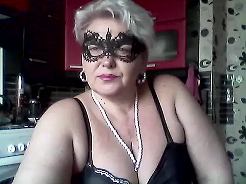 Lisa Suzie online show from March 27, 2026, 7:36 am