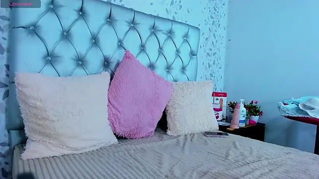 candymery online show from January 29, 2025, 10:01 pm