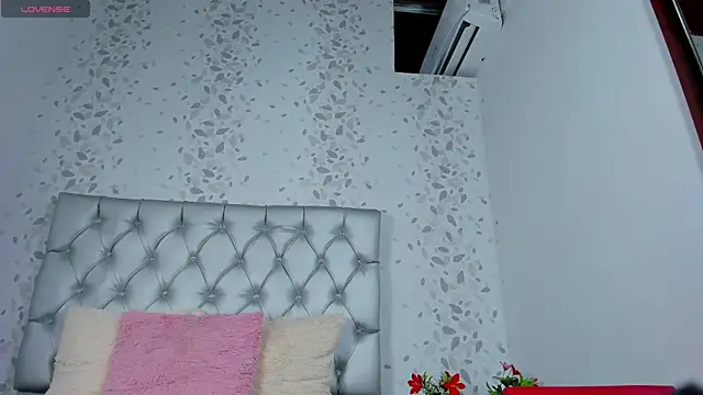 candymery online show from February 17, 2025, 7:10 pm