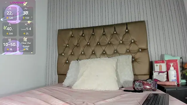 candymery online show from October 3, 2025, 7:00 pm