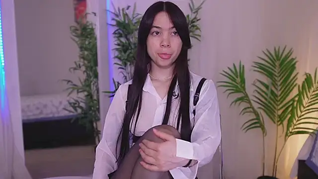 Snapshot of Lia_Sweett_ chatting on June 19, 2026, 4:22 pm Lia Sweett online show from June 19, 2026, 4:22 pm