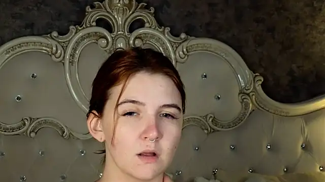 Snapshot of Melanie_Stoun chatting on September 25, 2025, 7:01 am Melanie Stoun online show from September 25, 2025, 7:01 am