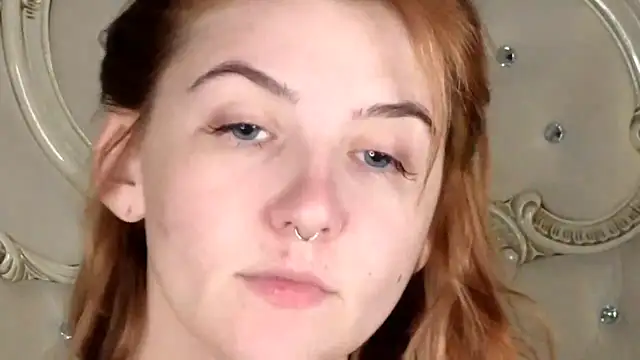 Snapshot of Melanie_Stoun chatting on September 28, 2025, 8:42 am Melanie Stoun online show from September 28, 2025, 8:42 am