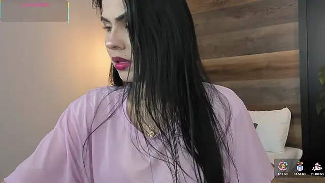 stephanya  online show from March 27, 2026, 7:35 pm