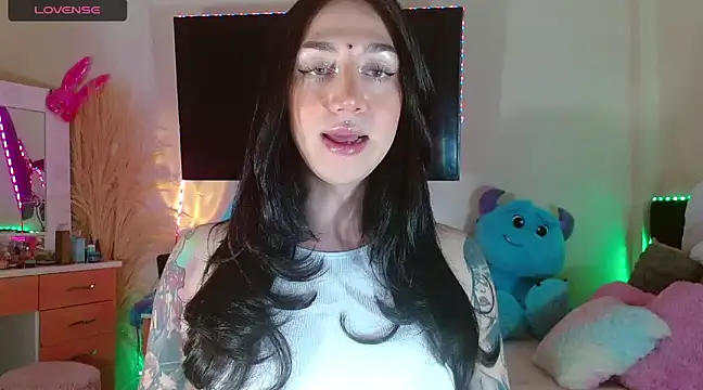 Snapshot of karla_zambrano chatting on December 7, 2024, 6:04 pm karla zambrano online show from December 7, 2024, 6:04 pm