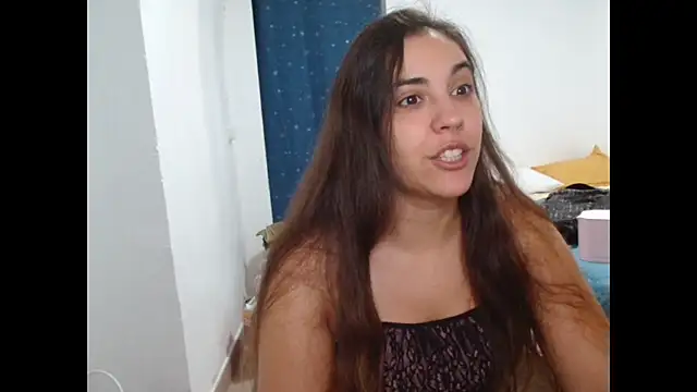 Snapshot of Ursumi1 chatting on October 10, 2025, 10:58 am Ursumi1 online show from October 10, 2025, 10:58 am