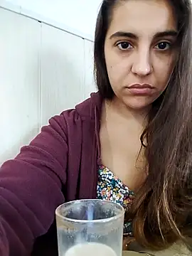 Snapshot of Ursumi1 chatting on October 28, 2025, 10:41 am Ursumi1 online show from October 28, 2025, 10:41 am