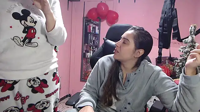 Ursumi1 online show from December 22, 2025, 11:35 pm