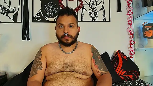 Snapshot of dannybear_ chatting on February 10, 2025, 10:09 pm dannybear online show from February 10, 2025, 10:09 pm