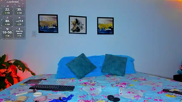 Snapshot of elafranco_ chatting on November 6, 2025, 11:00 am elafranco online show from November 6, 2025, 11:00 am