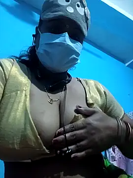 Snapshot of Sexy_Mona_Bhabhi chatting on December 13, 2024, 5:54 pm Sexy Mona Bhabhi online show from December 13, 2024, 5:54 pm