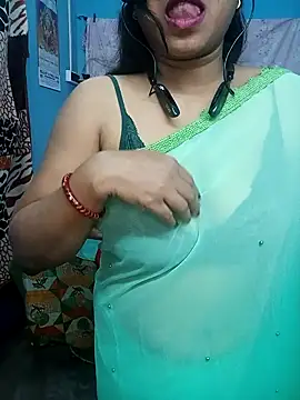 Snapshot of Sexy_Mona_Bhabhi chatting on January 6, 2025, 5:38 pm Sexy Mona Bhabhi online show from January 6, 2025, 5:38 pm