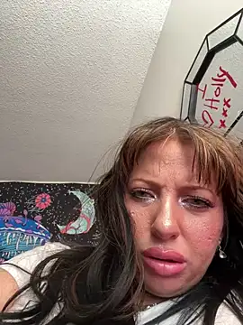 Hollyhudson123 online show from January 6, 2025, 8:39 pm