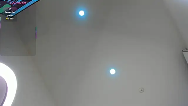 aggy castel online show from January 15, 2026, 1:48 pm