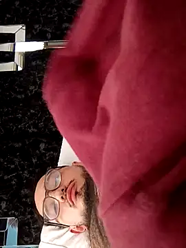 Nene1325 online show from December 16, 2024, 12:16 pm