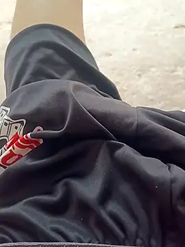 paubabando  online show from March 4, 2026, 12:22 pm