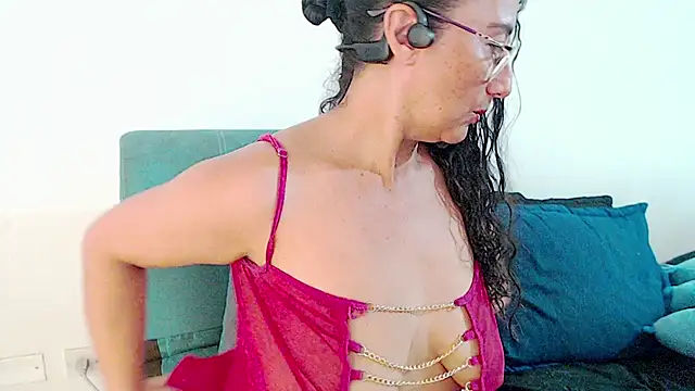 Snapshot of naugthyshanoon chatting on June 4, 2026, 11:33 pm naugthyshanoon online show from June 4, 2026, 11:33 pm