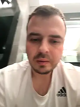 Snapshot of CuteMan33 chatting on January 5, 2026, 11:41 pm CuteMan33 online show from January 5, 2026, 11:41 pm